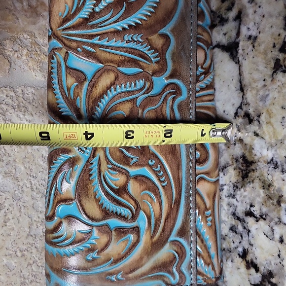 Patricia Nash Turquoise Tooled Terresa Wallet - Picture 6 of 12